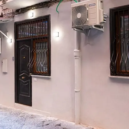 Casa Puteca Spagnoli بيت للعطل *